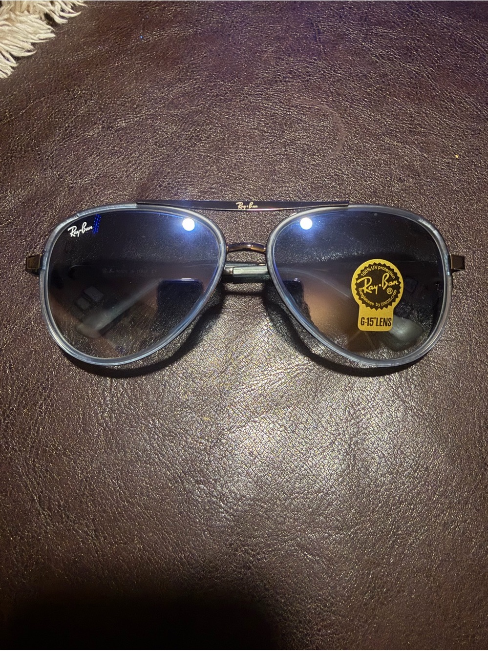 Ray-Ban Aviator Sunglasses with Dark Gray/Black Lenses